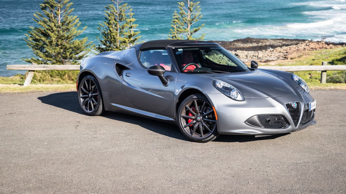 2019 Alfa Romeo 4C Spider Review | Power, Performance And Drive