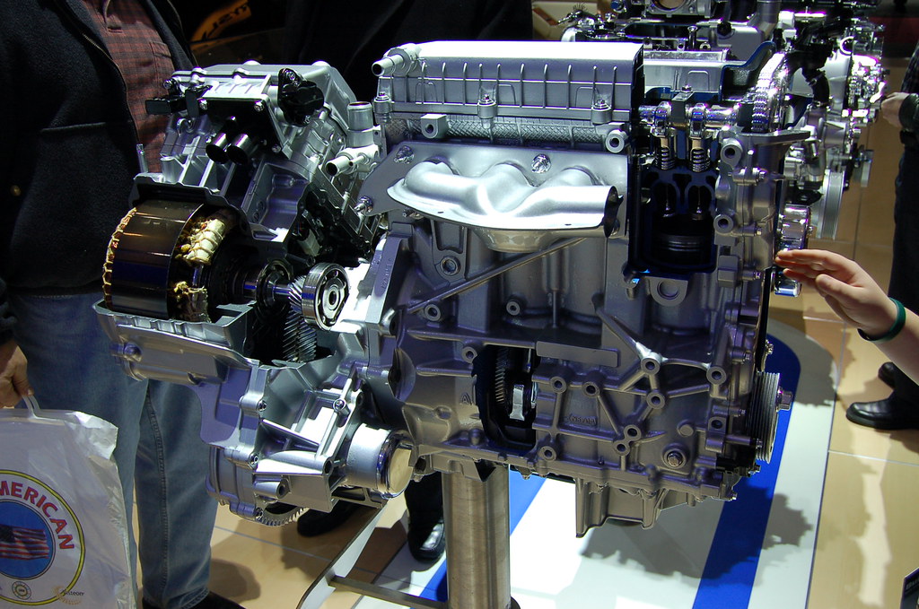 2008 Ford Escape Hybrid engine North American Internationa… | Flickr