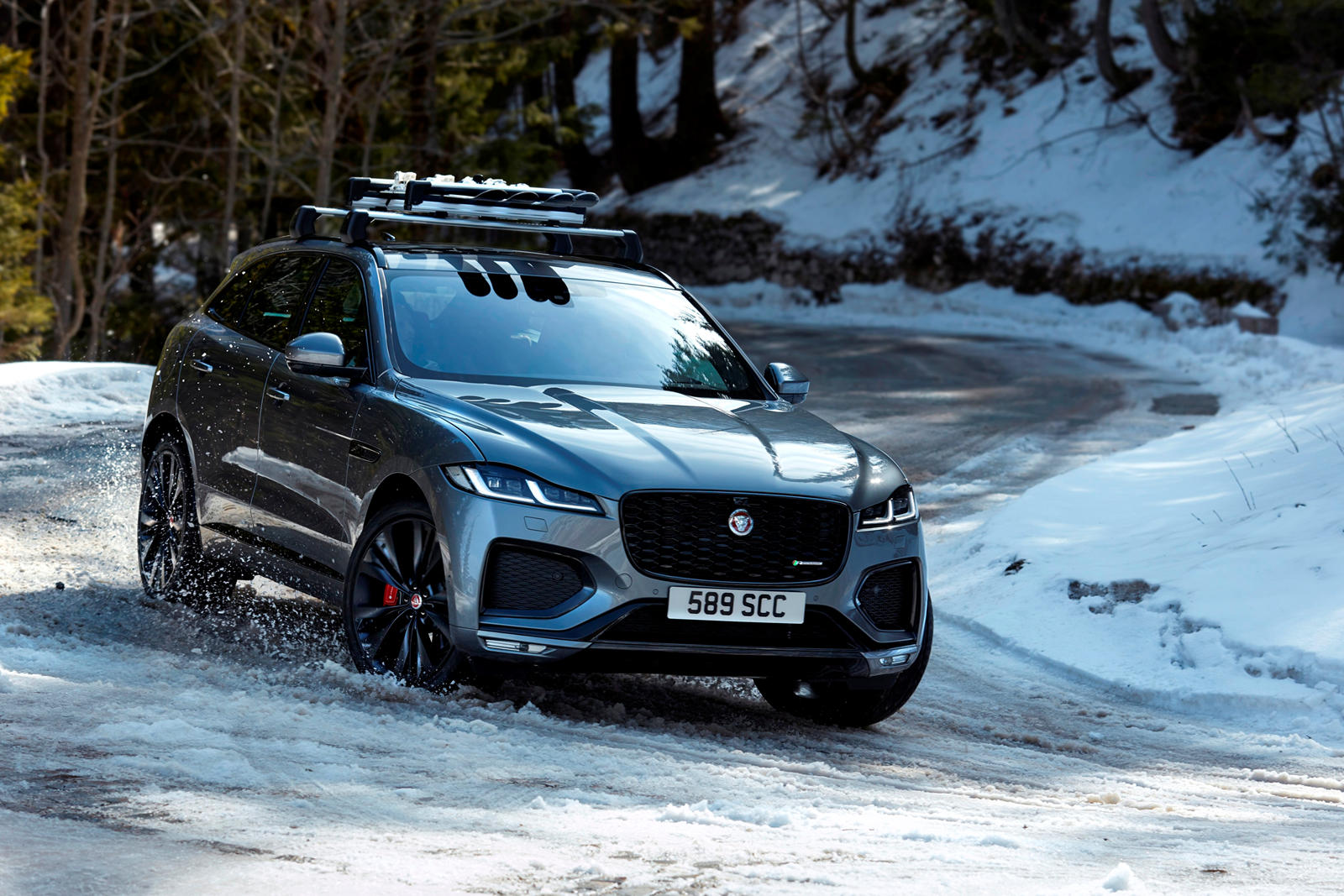2022 Jaguar F-Pace: Review, Trims, Specs, Price, New Interior Features,  Exterior Design, and Specifications | CarBuzz