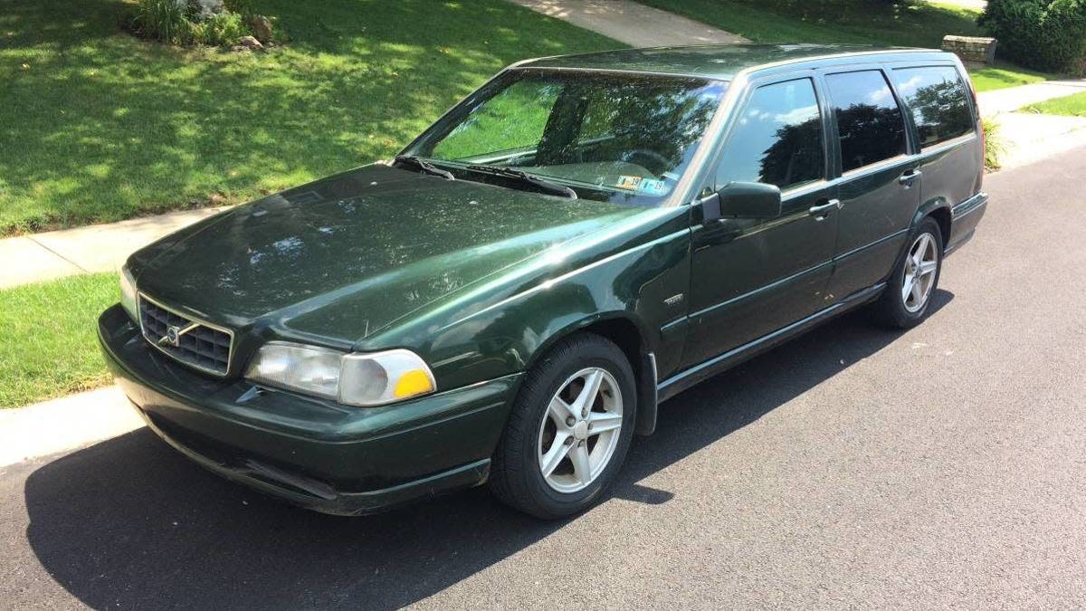 At $1,500, Could This Manual-Equipped 1998 Volvo V70 Mean it's Time to Get  Busy?