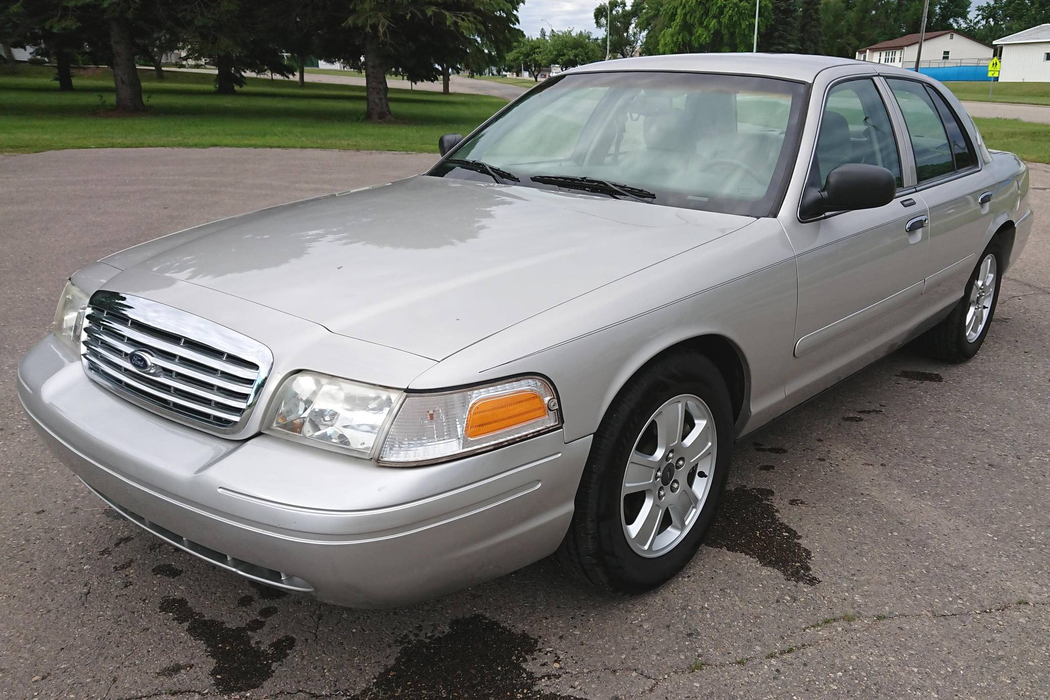 2008 Ford Crown Victoria LX for Sale - Cars & Bids