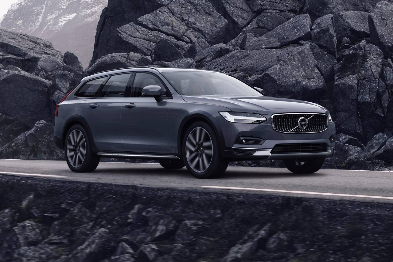 2022 Volvo V90 Cross Country Prices, Reviews, and Pictures | Edmunds