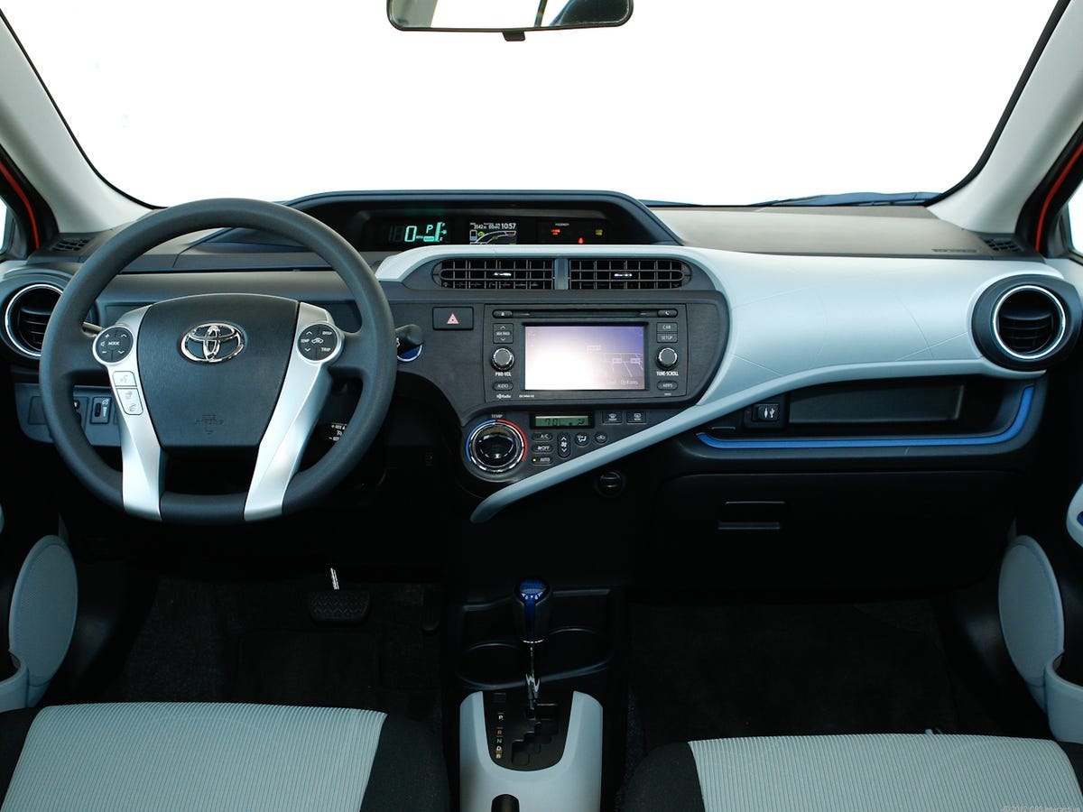 2012 Toyota Prius C (photos) - CNET