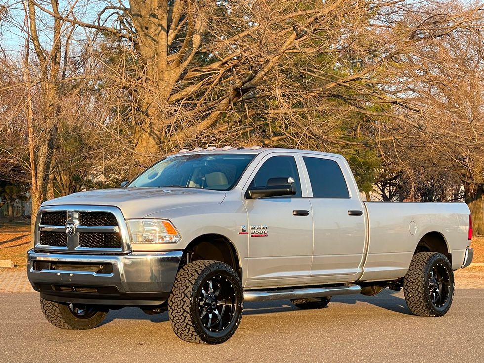 2015 Dodge Ram 3500 Srw 4x4 6.7 CUMMINS DIESEL 6 SPEED MANUAL LEVELED WITH  WHEELS AND TIRES | Westville New Jersey | King of Cars and Trucks