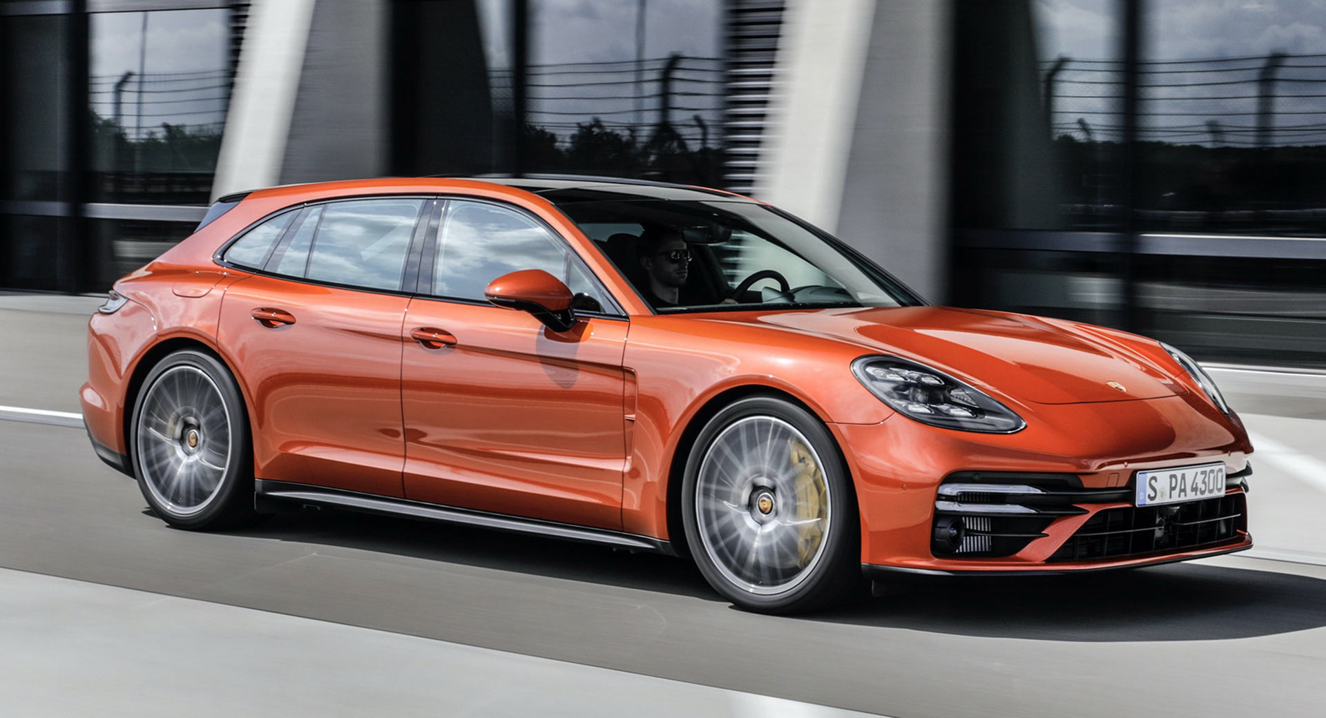 New Porsche Panamera Turbo S E-Hybrid Is Coming Very Soon | Carscoops