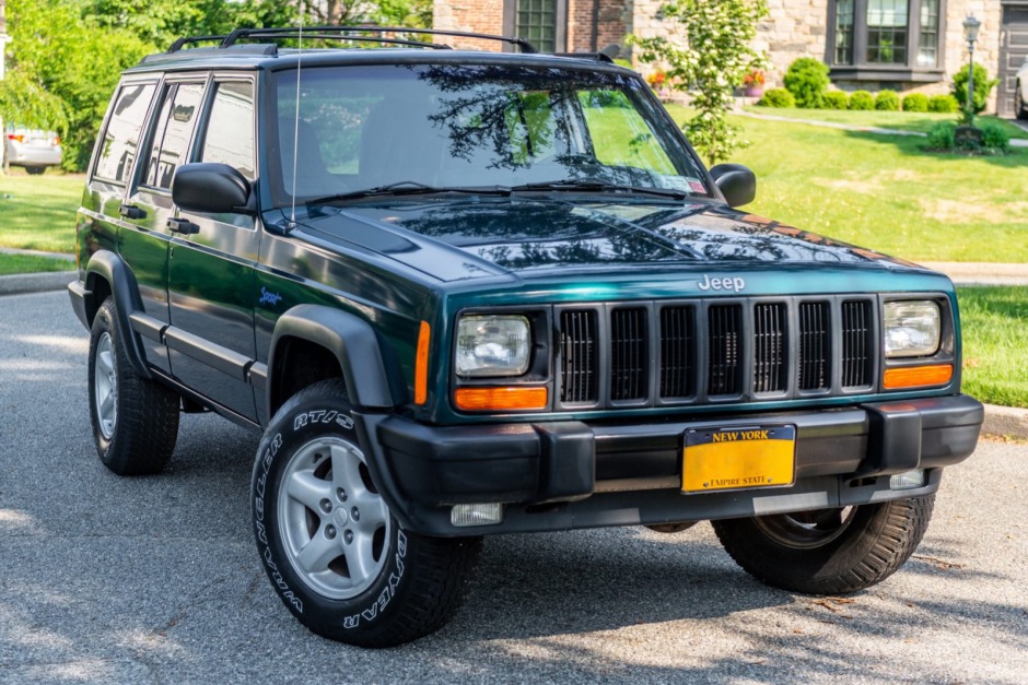 12k-Mile 1997 Jeep Cherokee Sport 4x4 for sale on BaT Auctions - sold for  $25,000 on August 5, 2021 (Lot #52,545) | Bring a Trailer