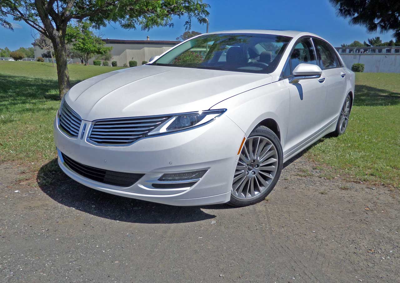 2014 Lincoln MKZ Hybrid Test Drive | Our Auto Expert