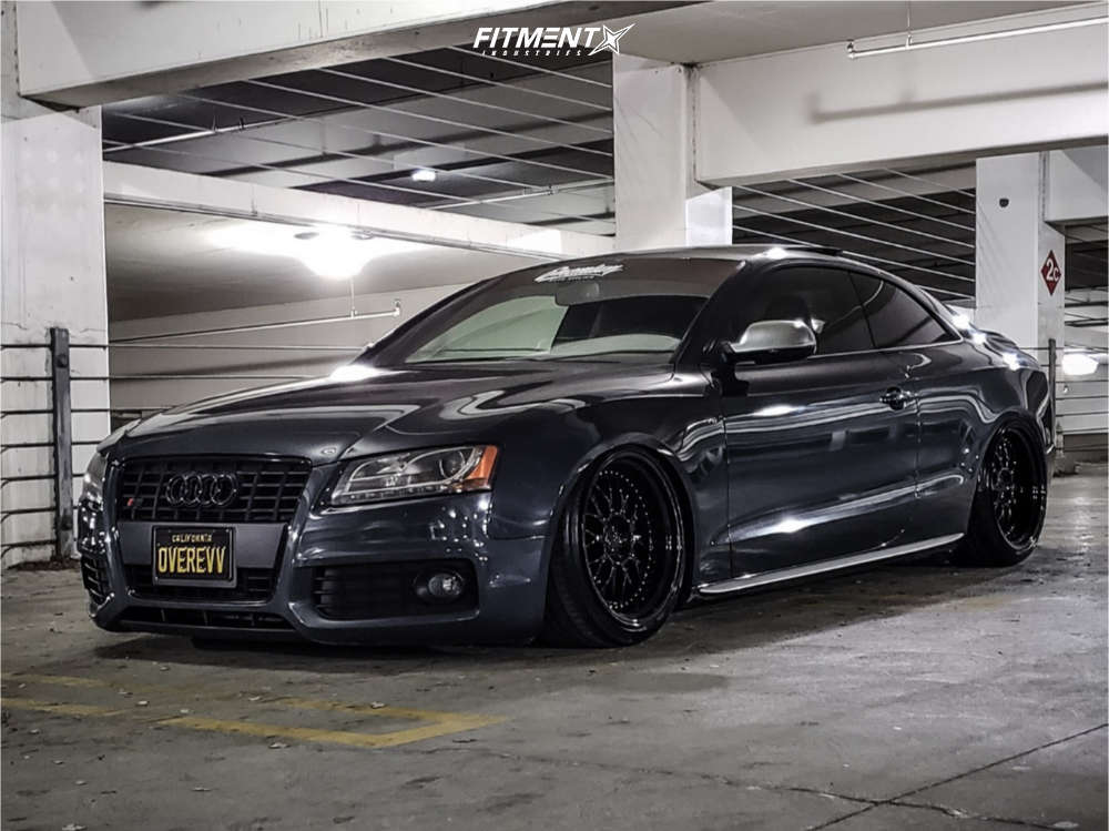 2011 Audi S5 Premium Plus quattro 2dr Coupe AWD (4.2L 8cyl 6A) with 19x10.5  ESR Sr01 and Michelin 255x35 on Air Suspension | 1636638 | Fitment  Industries