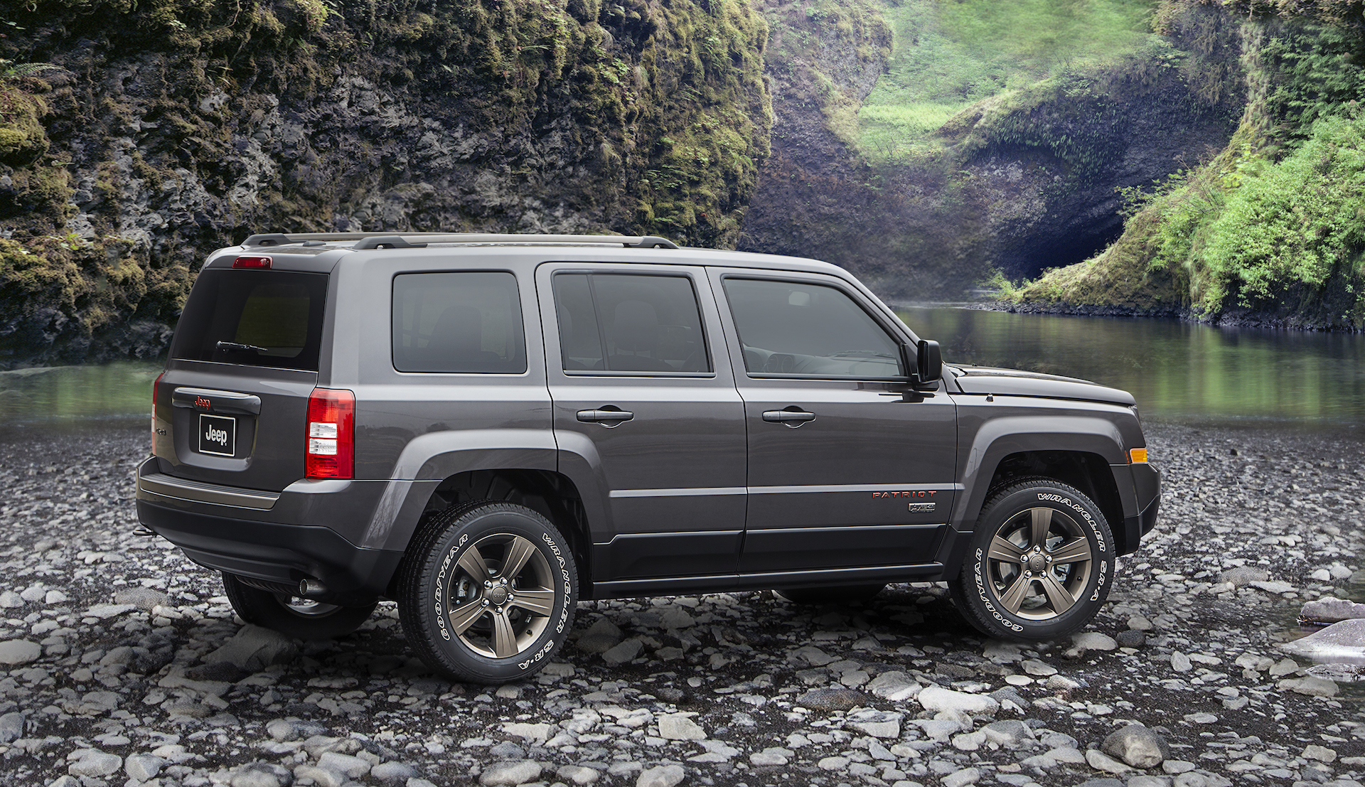 2017 Jeep Patriot Review: Prices, Specs, and Photos - The Car Connection