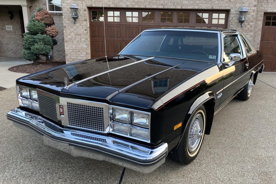 No Reserve: 1977 Oldsmobile Ninety-Eight Regency Coupe for sale on BaT  Auctions - sold for $14,250 on November 4, 2020 (Lot #38,727) | Bring a  Trailer