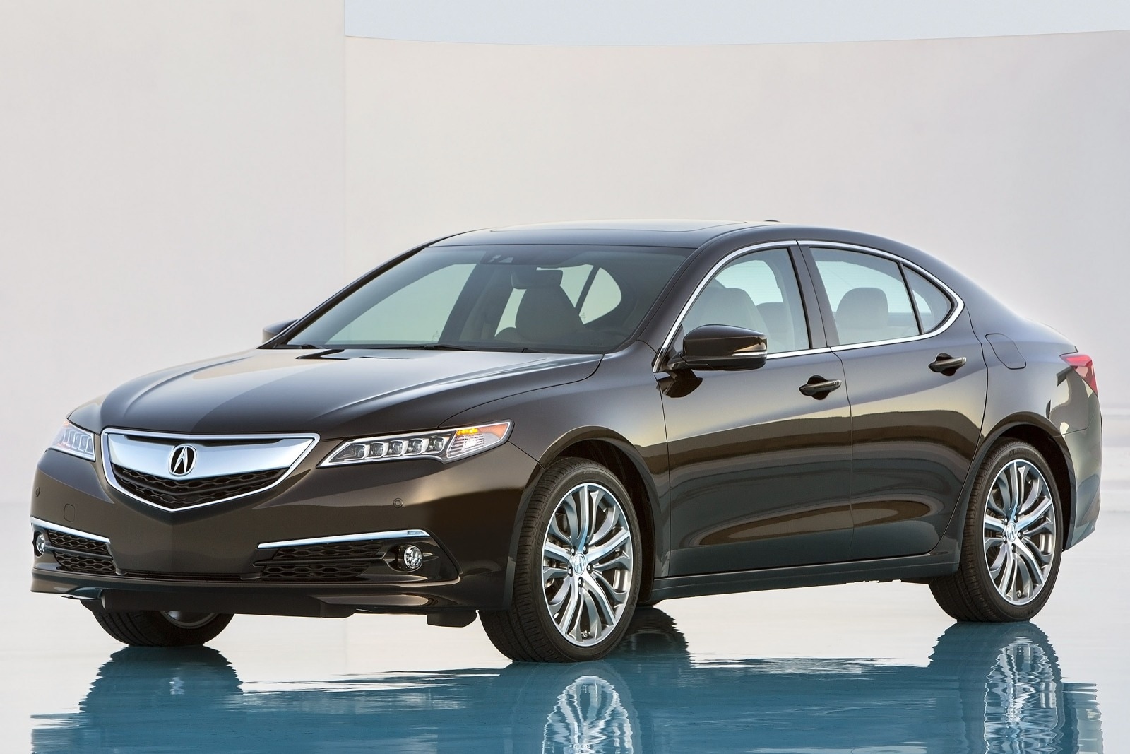 2015 Acura TLX Review & Ratings | Edmunds