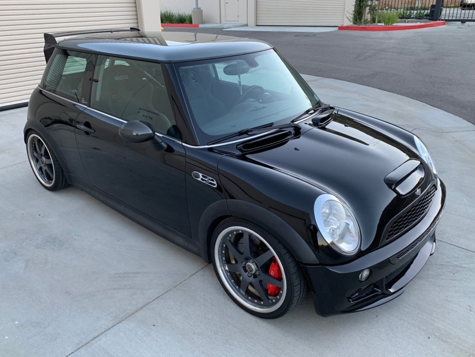 Modified 2004 Mini Cooper S 6-Speed for sale on BaT Auctions - withdrawn on  January 4, 2019 (Lot #15,417) | Bring a Trailer