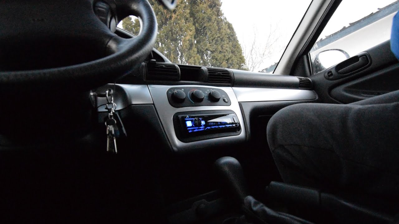 Car radio install - 06 Chrysler Sebring - YouTube