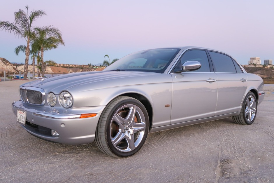 2006 Jaguar XJ Super V8 for sale on BaT Auctions - sold for $15,250 on  January 25, 2023 (Lot #96,653) | Bring a Trailer