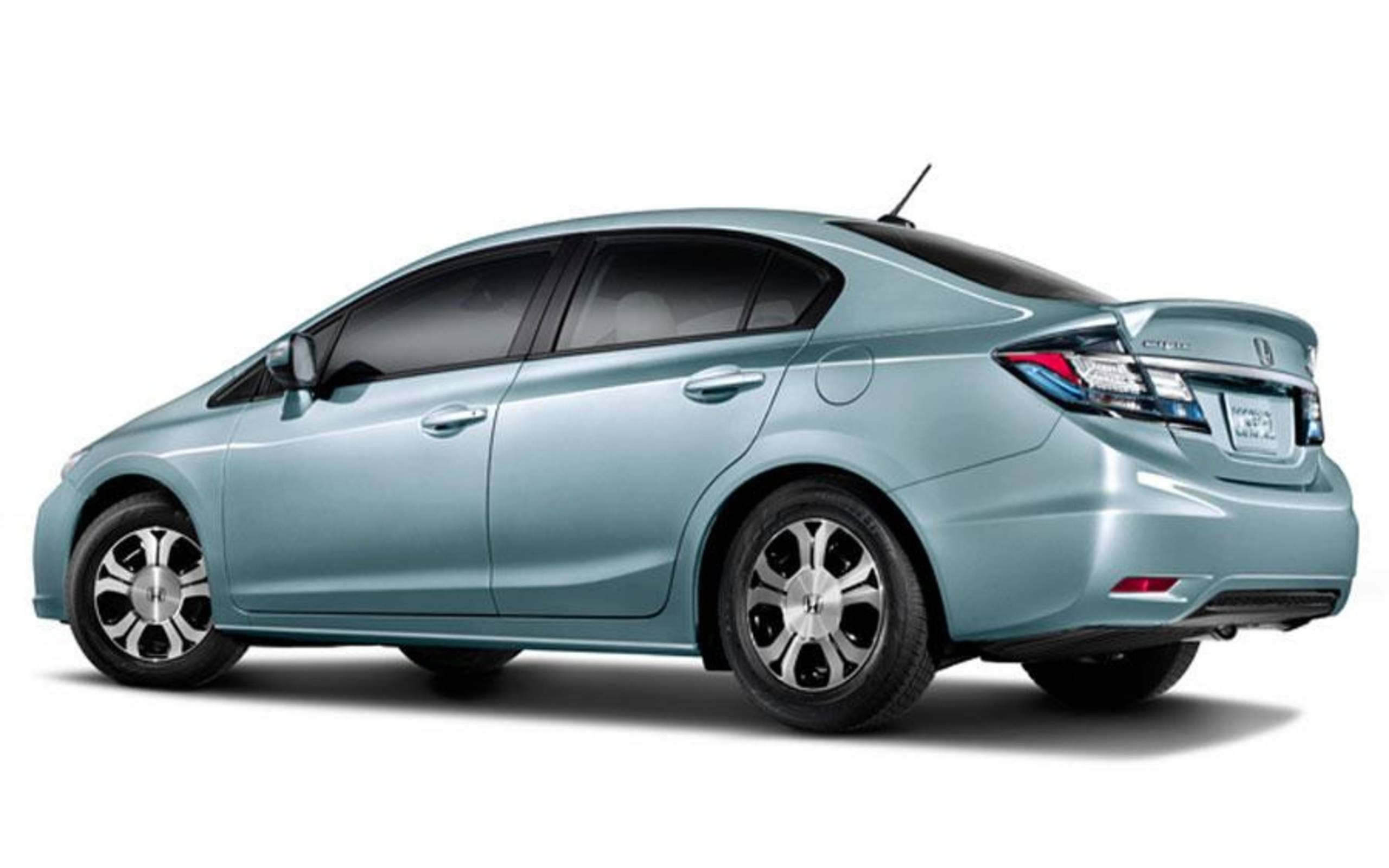 2013 Honda Civic Hybrid review notes