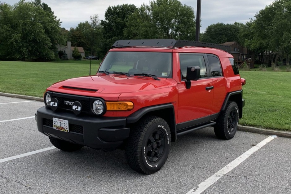 2012 Toyota FJ Cruiser Trail Teams Special Edition for sale on BaT Auctions  - sold for $45,000 on August 25, 2021 (Lot #53,828) | Bring a Trailer
