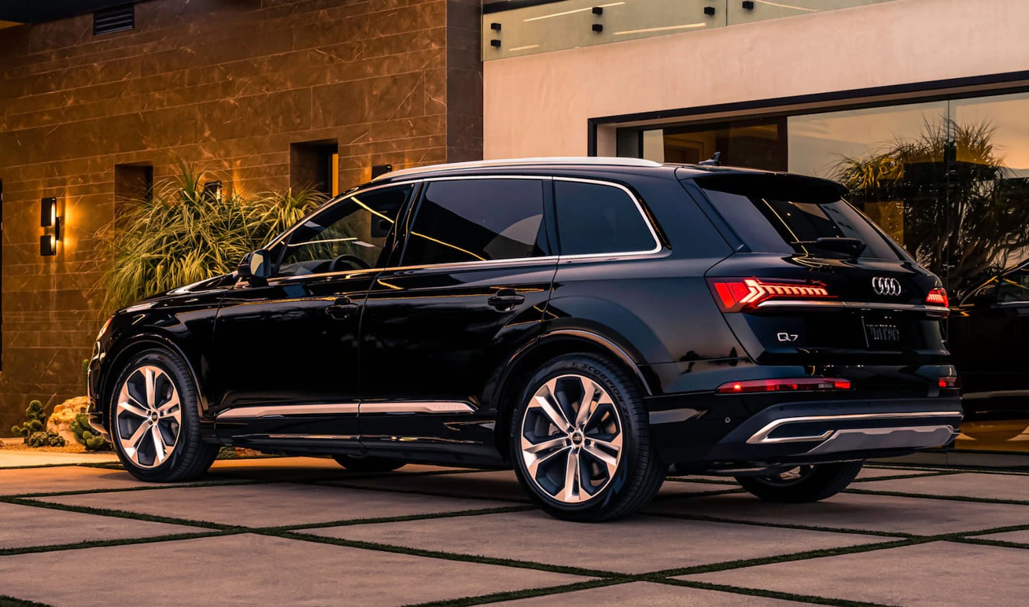 What's New in the 2023 Audi Q7? | Audi Ontario