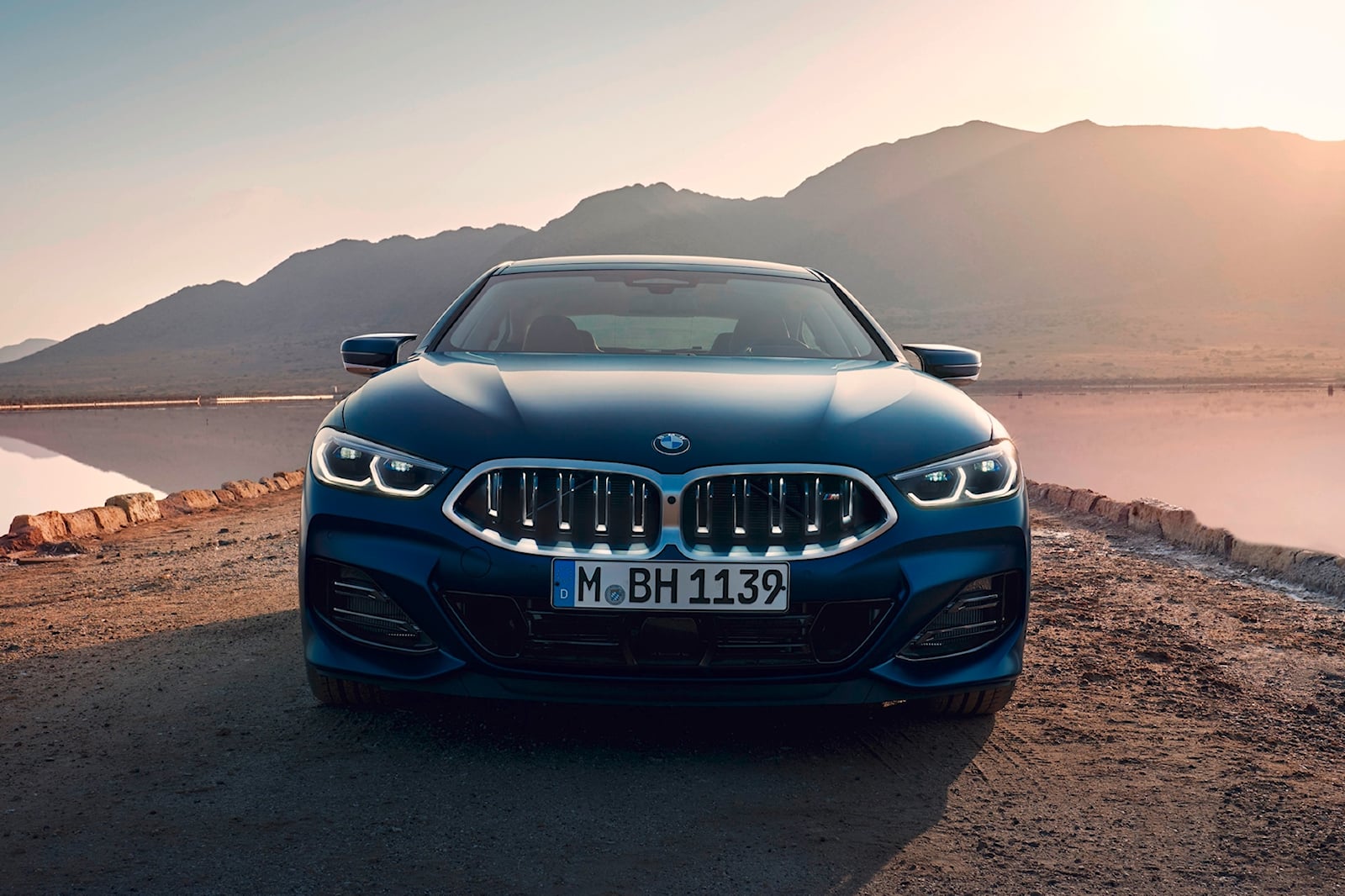 2023 BMW 8 Series Gran Coupe Exterior Colors & Dimensions: Length, Width,  Tires - Photos | CarBuzz