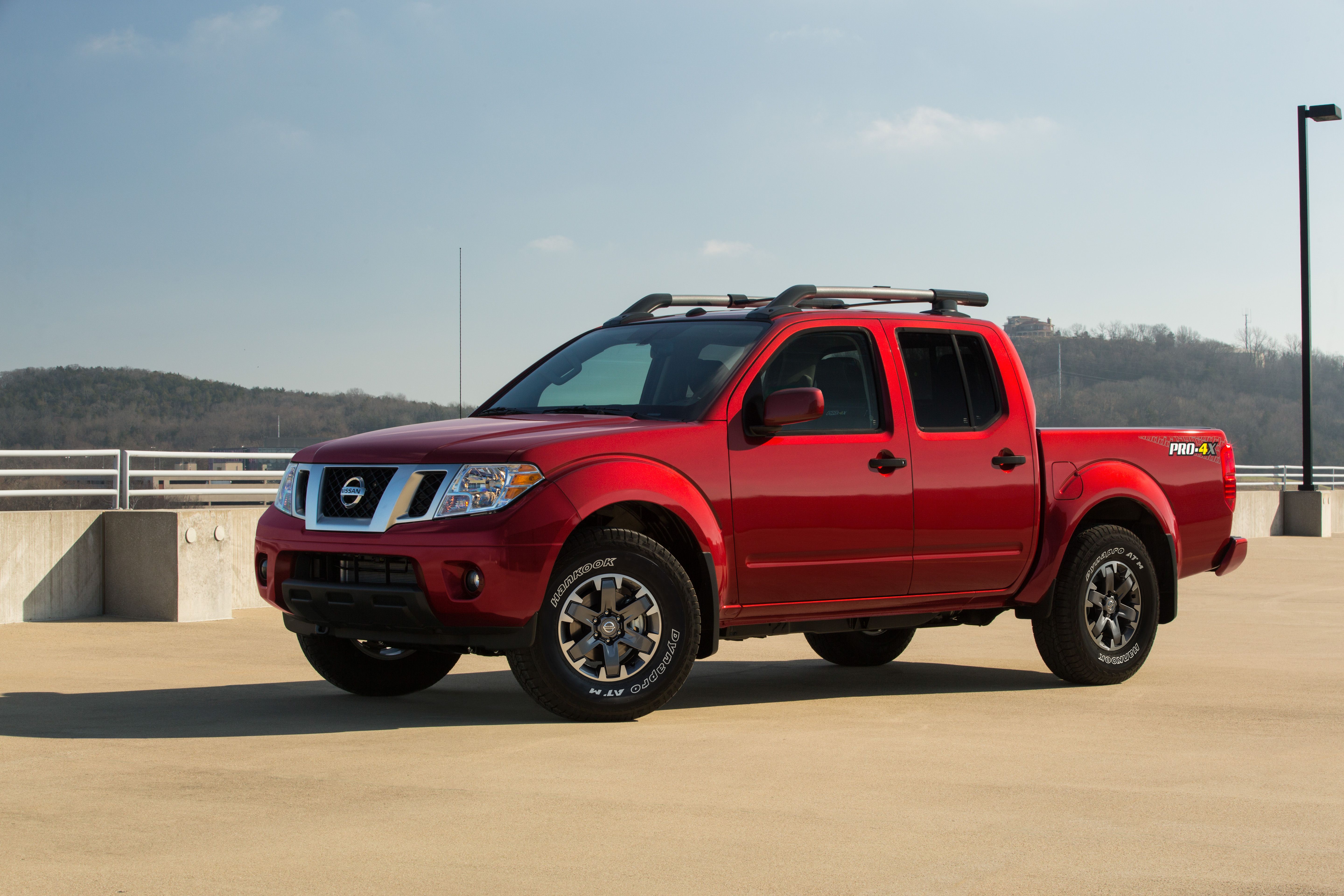 2020 Nissan Frontier Is a Truck Removed From Time - Review