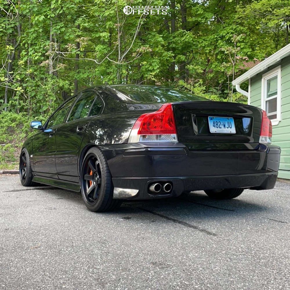2005 Volvo S60 with 18x8.5 35 MST Mt01 and 235/40R18 Goodyear Eagle F1  Asymmetric 2 Rof and Coilovers | Custom Offsets
