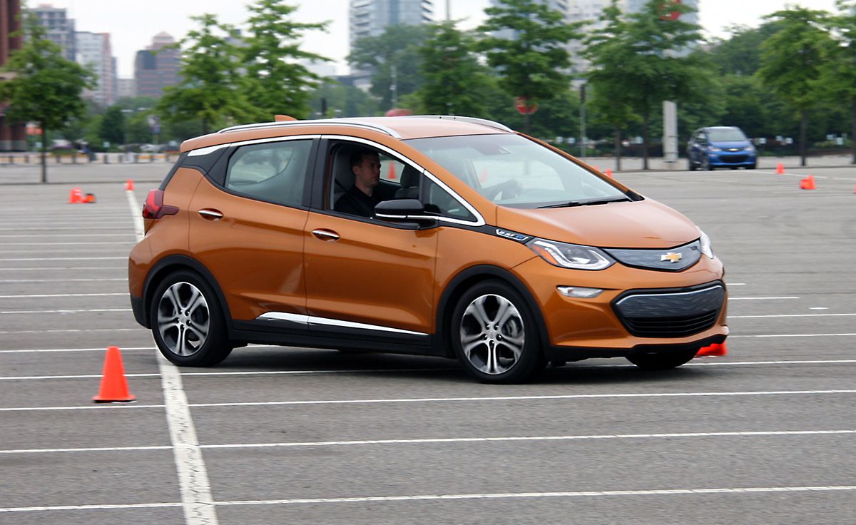 What it's Like to Drive the 2018 Chevrolet Bolt EV on an Autocross Track –  New York Daily News