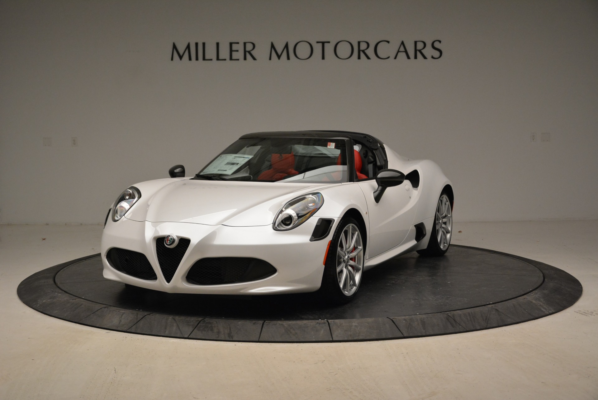 Pre-Owned 2018 Alfa Romeo 4C Spider For Sale (Special Pricing) | Aston  Martin of Greenwich Stock #7997
