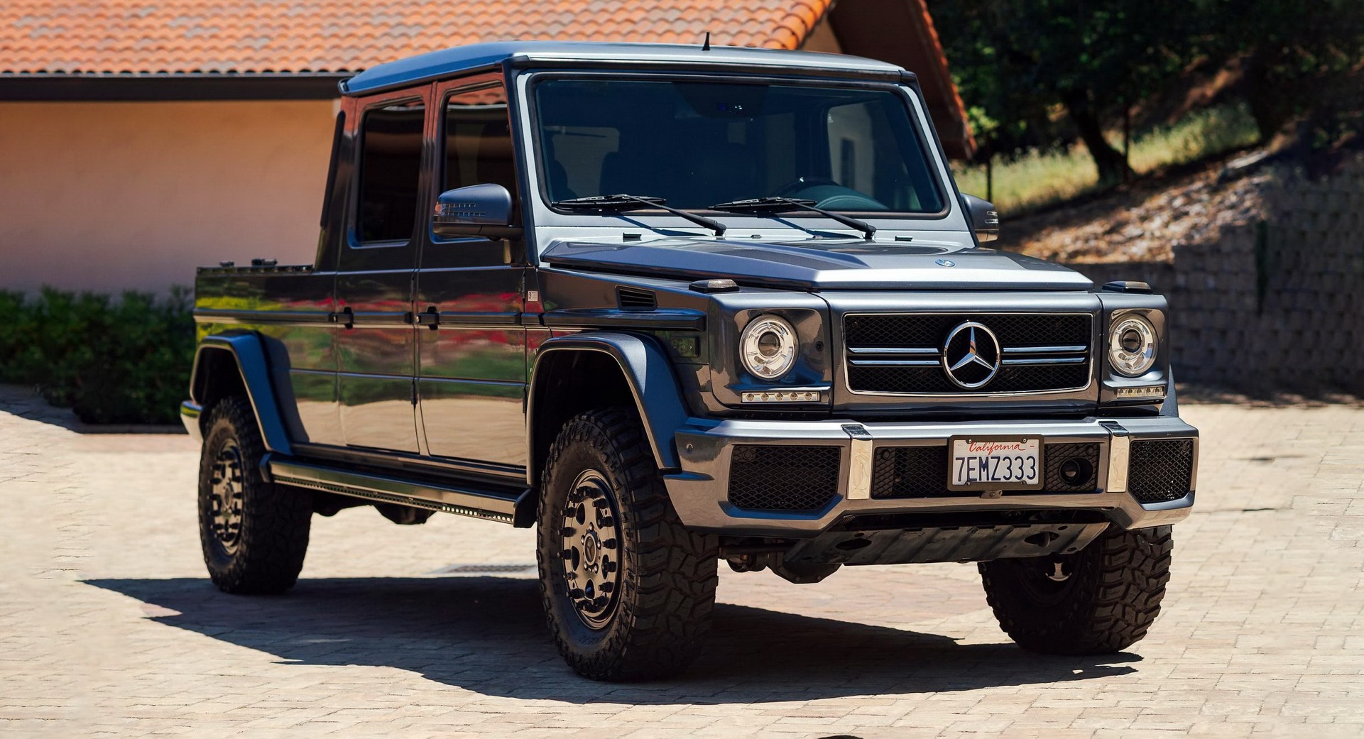 Will You Pick Up This Extended 2005 Mercedes-Benz G500 Truck Conversion? |  Carscoops