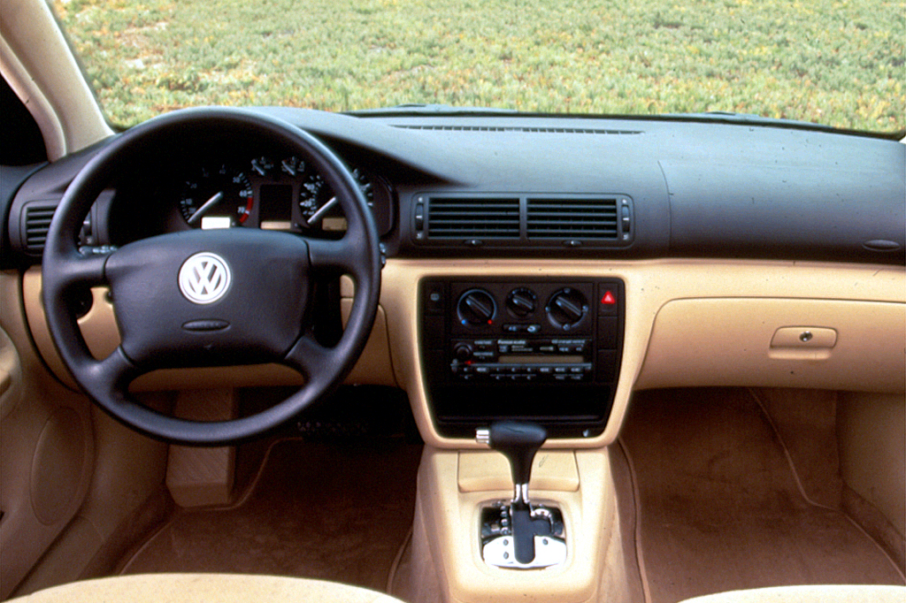 1998-05 Volkswagen Passat | Consumer Guide Auto