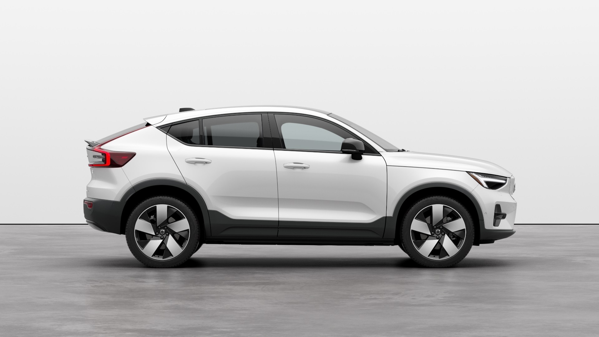 2023 C40 Recharge All Electric Crossover | Volvo Car USA