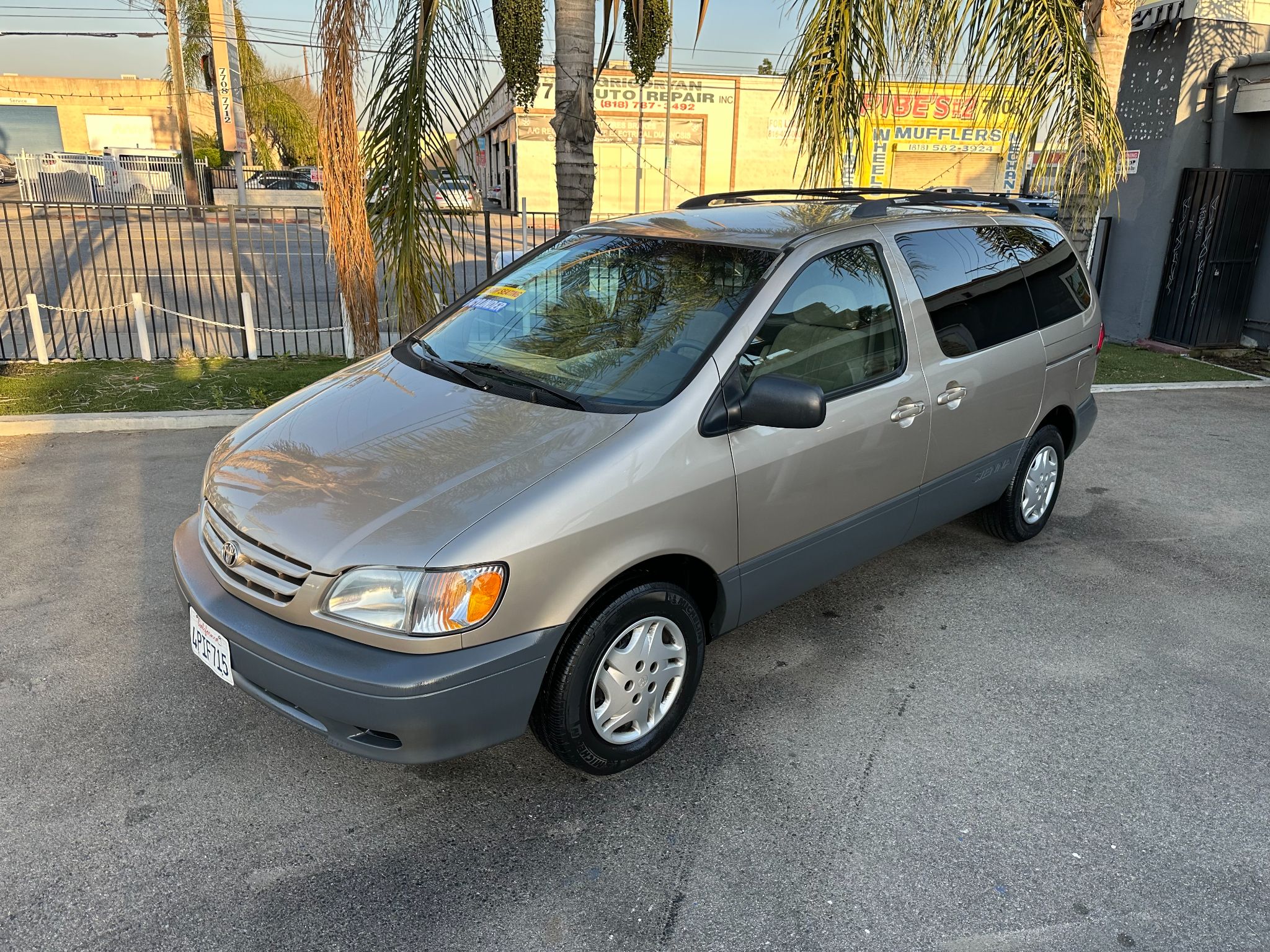 Used 2001 Toyota Sienna's nationwide for sale - MotorCloud