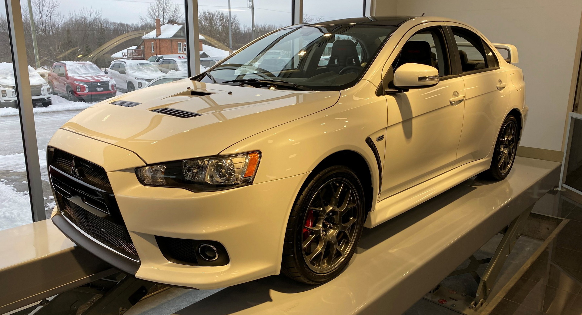 A Mitsubishi Dealer Is Asking $148,000 CAD For Canada's Very Last And Still  New 2015 Lancer EVO Final Edition | Carscoops