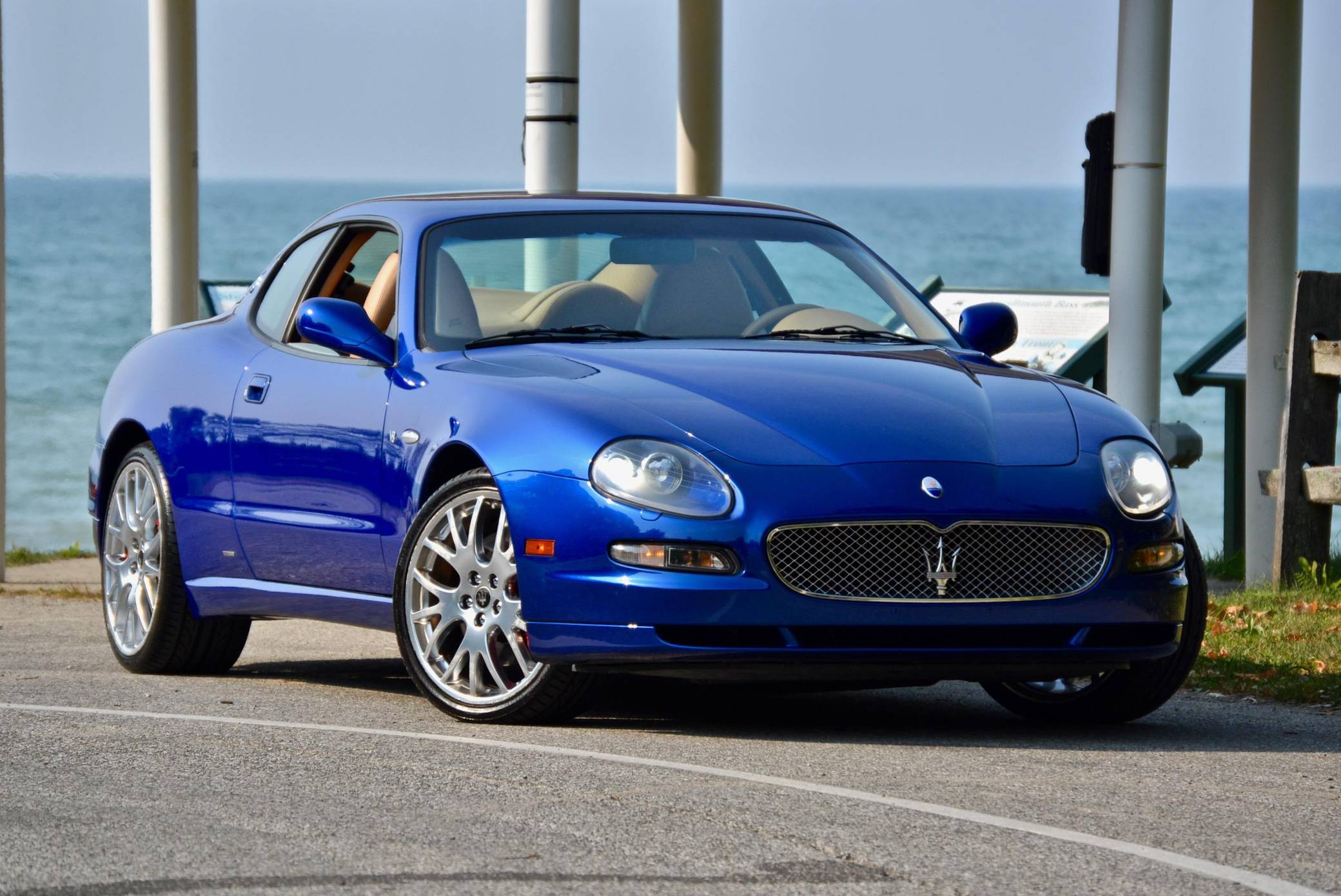 2005 Maserati Coupe auction - Cars & Bids