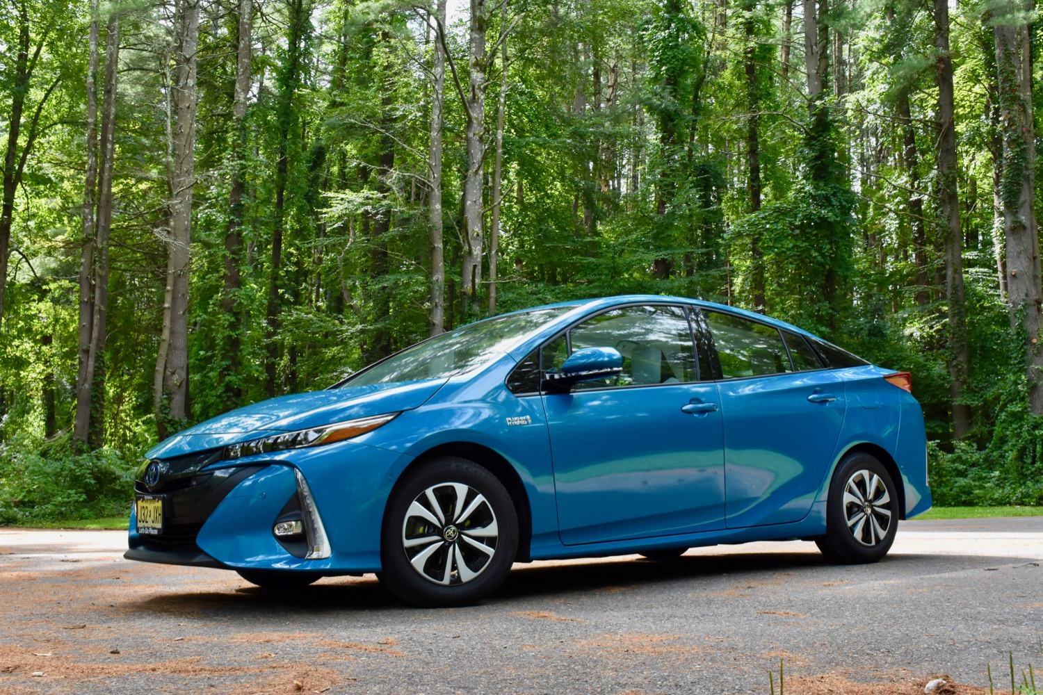2019 Toyota Prius Prime Advanced Review: Serious Mileage | Digital Trends