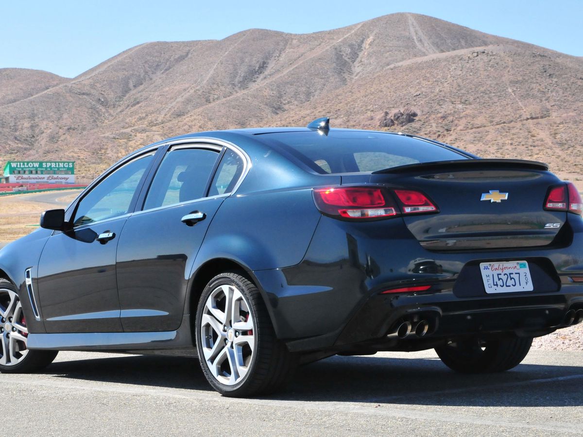 2016 Chevy SS Review - The Middle Ground Between Old and New