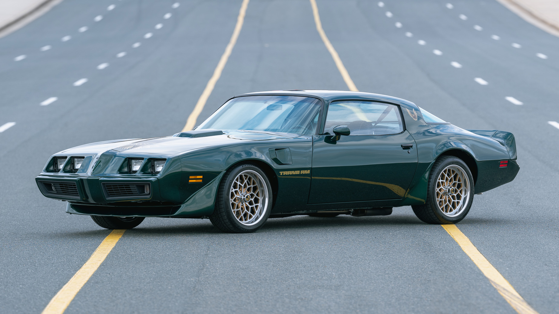 This is a 1979 Pontiac Trans Am Firebird with a new 430bhp V8 | Top Gear