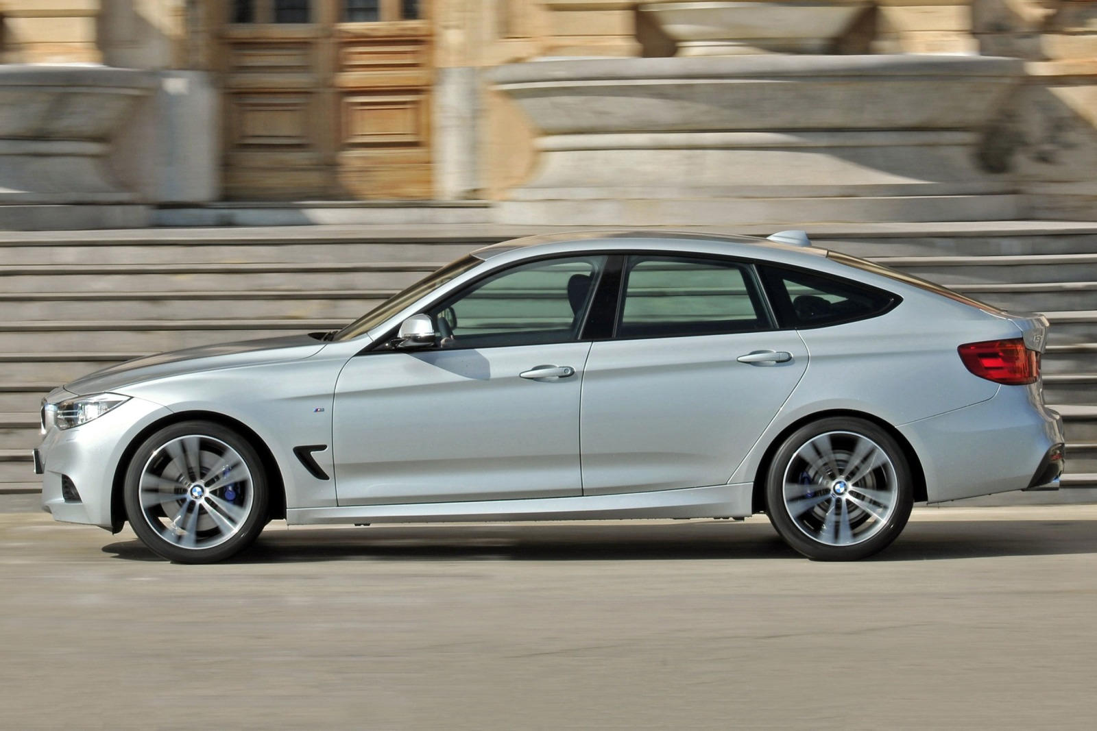 2016 BMW 3 Series Gran Turismo Exterior Photos | CarBuzz