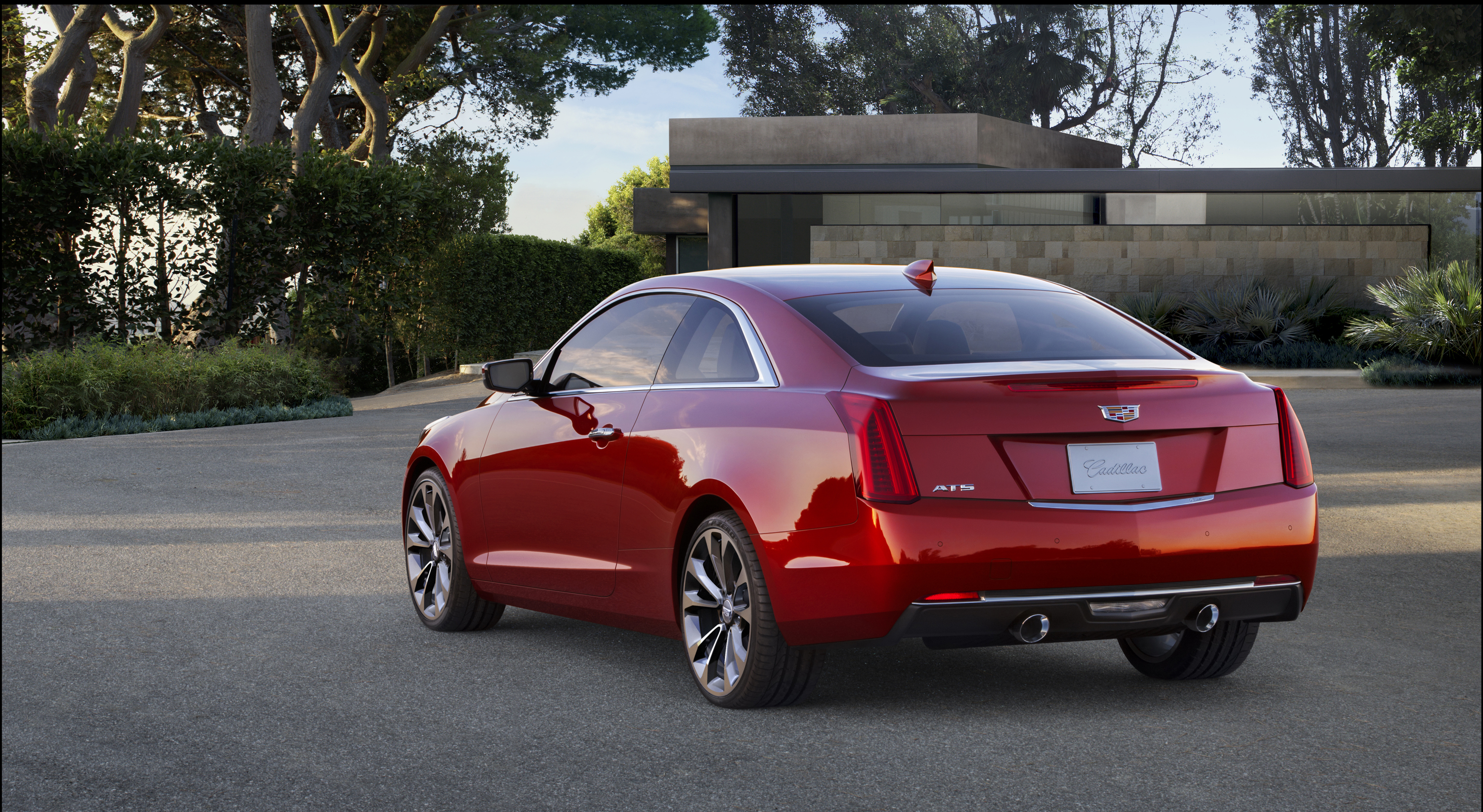 2015 Cadillac ATS Coupe adds OnStar with 4G LTE