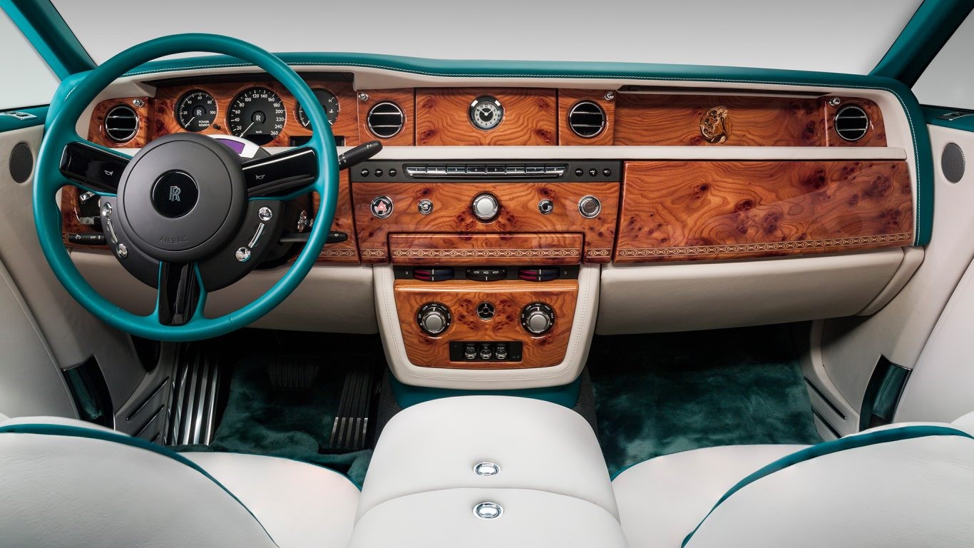 A Tribute to the Rare Rolls-Royce Phantom Drophead Coupe