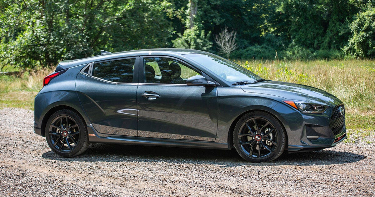 2019 Hyundai Veloster Turbo review: Hot hatch with plenty of practicality -  CNET