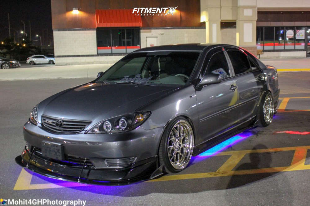 2005 Toyota Camry LE with 19x9.5 Aodhan Ds01 and Nankang 215x35 on  Coilovers | 602613 | Fitment Industries