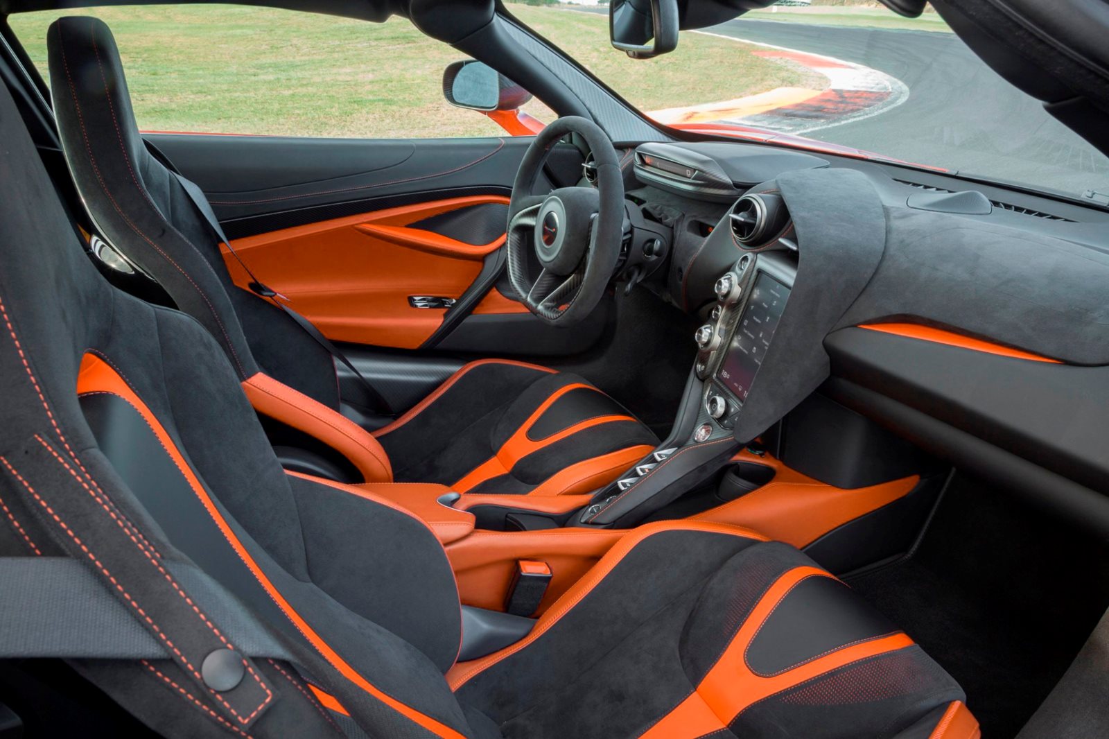 2023 McLaren 720S Interior Photos | CarBuzz