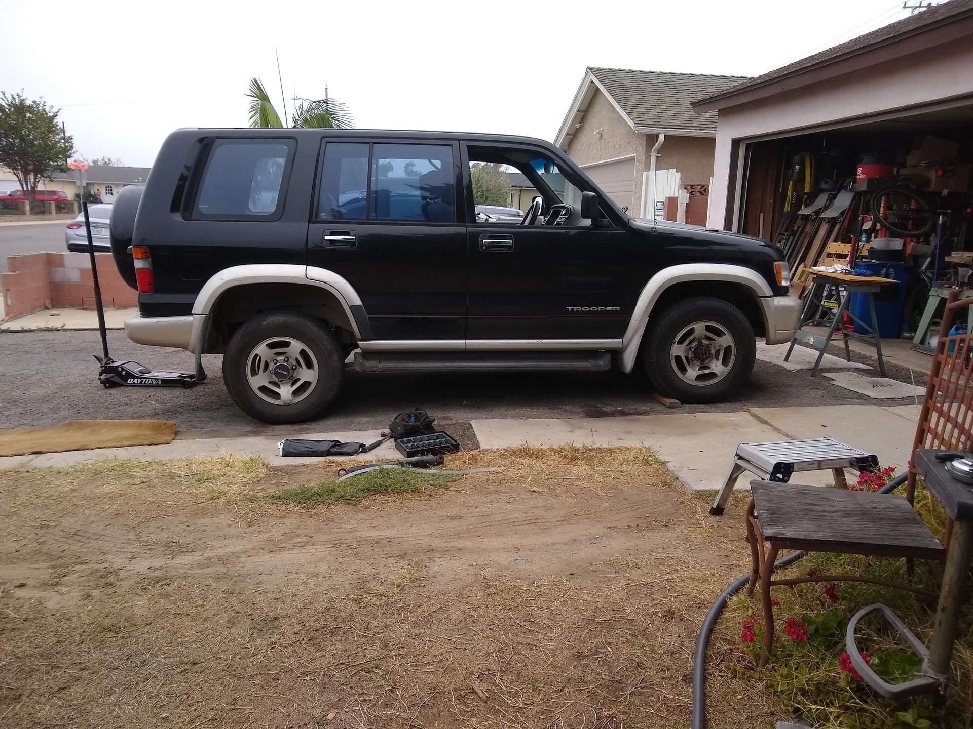 My 1998 Isuzu Trooper, AKA "The Hostage" | Isuzu SUV Forum