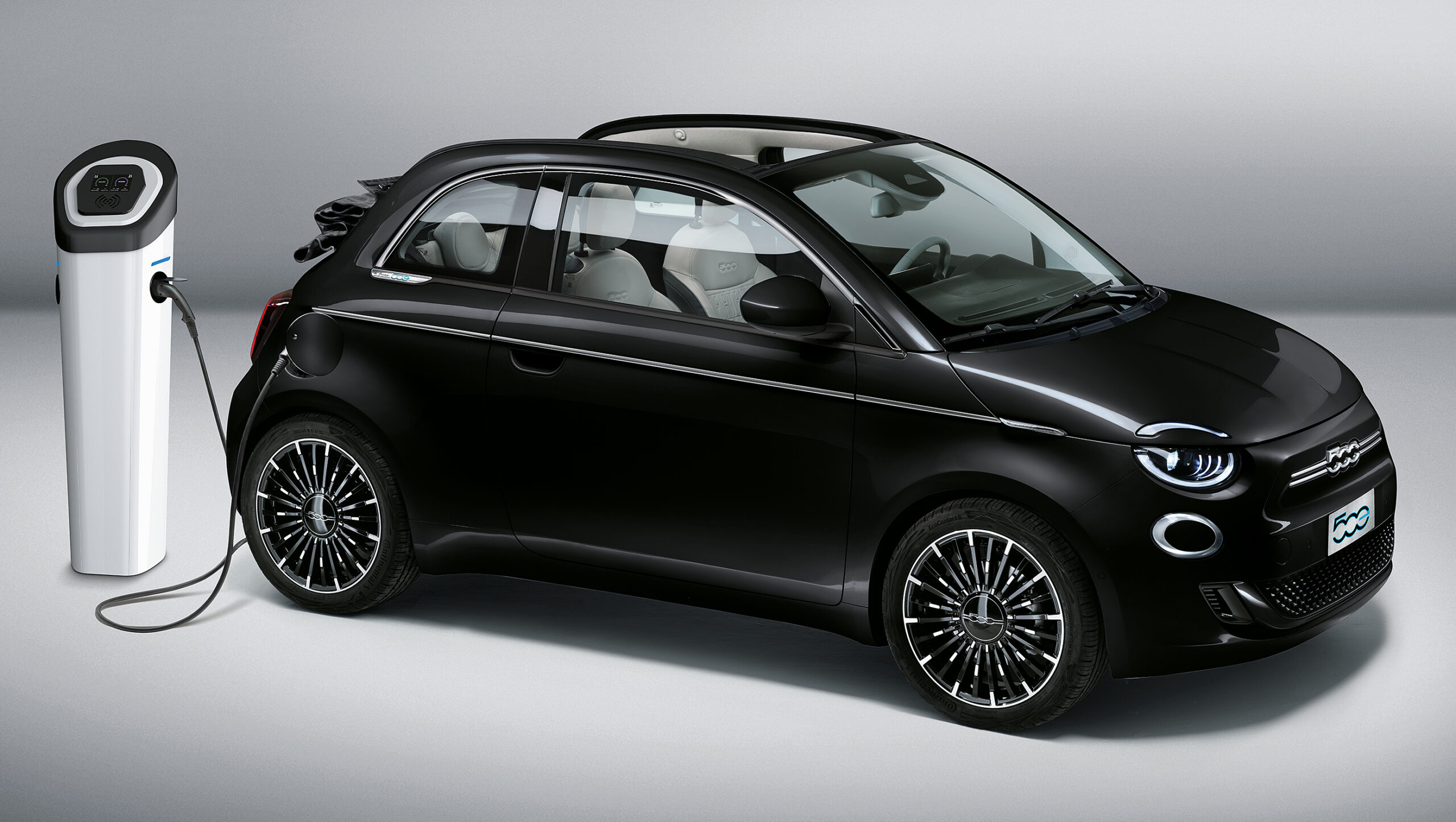 FIAT Launches Its New 500e "La Prima by Bocelli" Special Edition! -  MoparInsiders