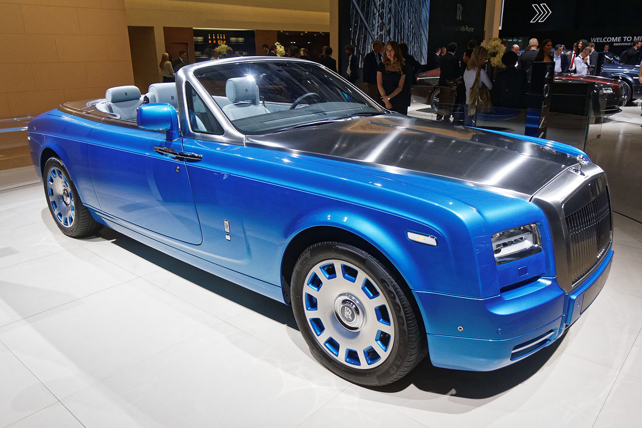 File:Rolls-Royce Phantom Drophead coupé - Mondial de l'Automobile de Paris  2014 - 001.jpg - Wikimedia Commons