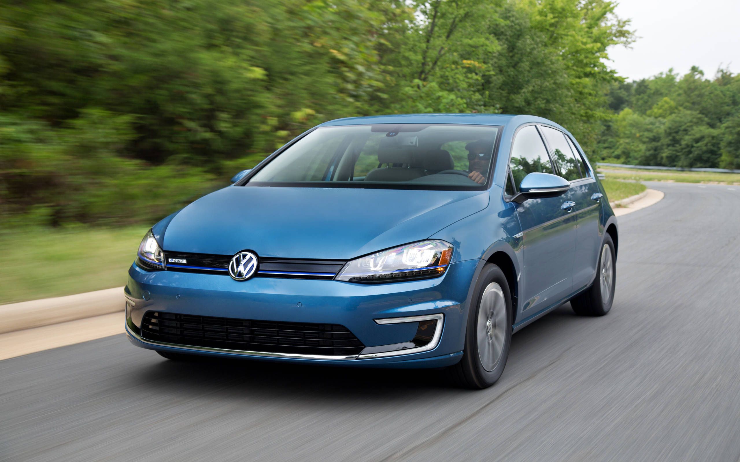 2015 Volkswagen e-Golf review notes: Great car -- just don't go too far