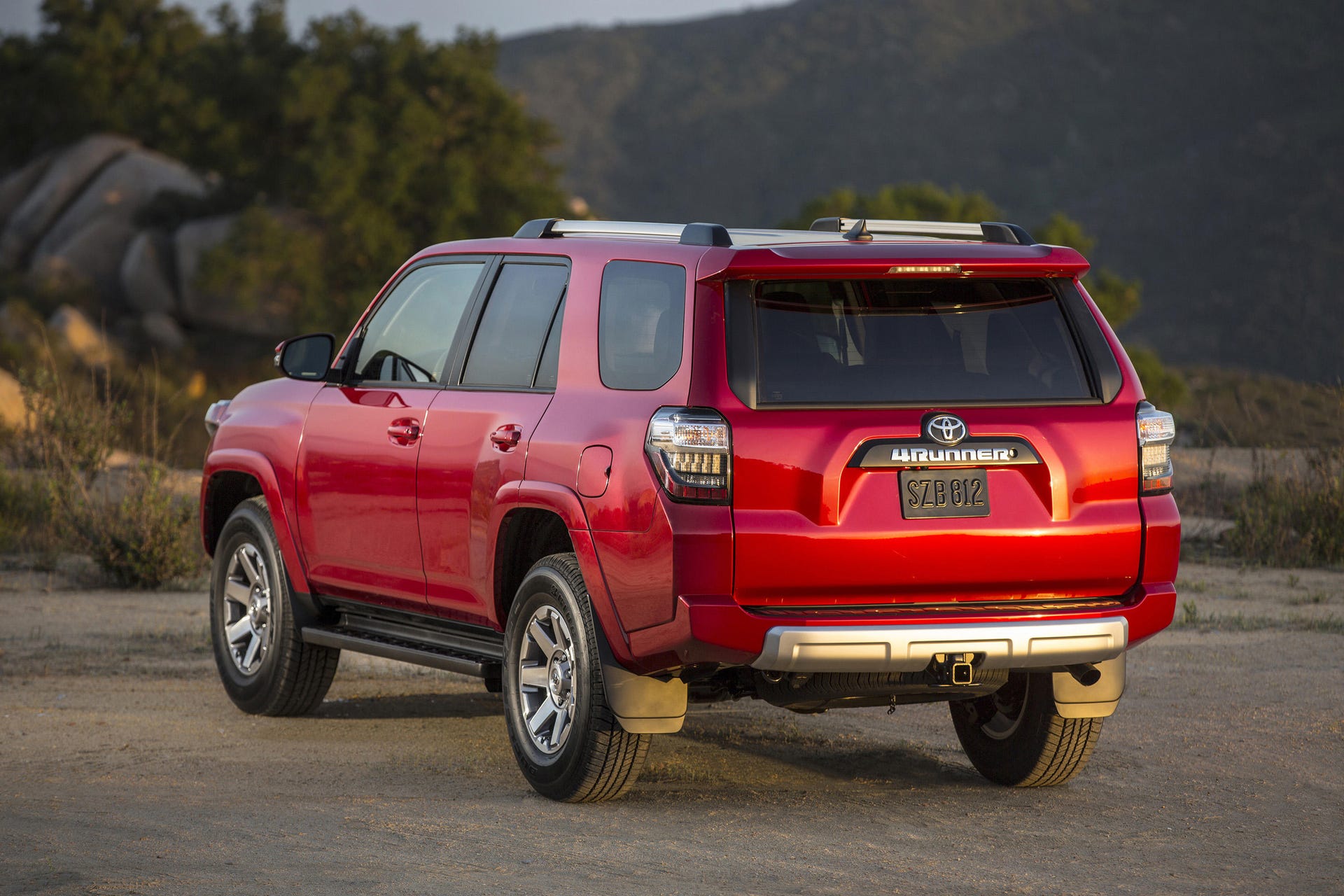 2019 Toyota 4Runner: Model overview, pricing, tech and specs - CNET