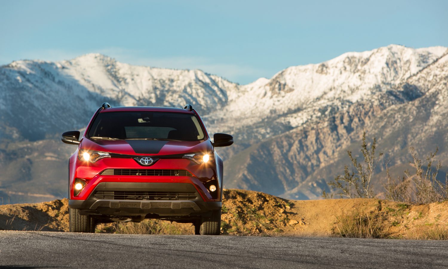 2018 Toyota RAV4 Ready for More Action with New Adventure and LE Hybrid  Grades - Toyota USA Newsroom