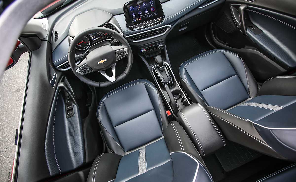 Chevrolet Tracker Premier 1.2 Turbo AT: Interior