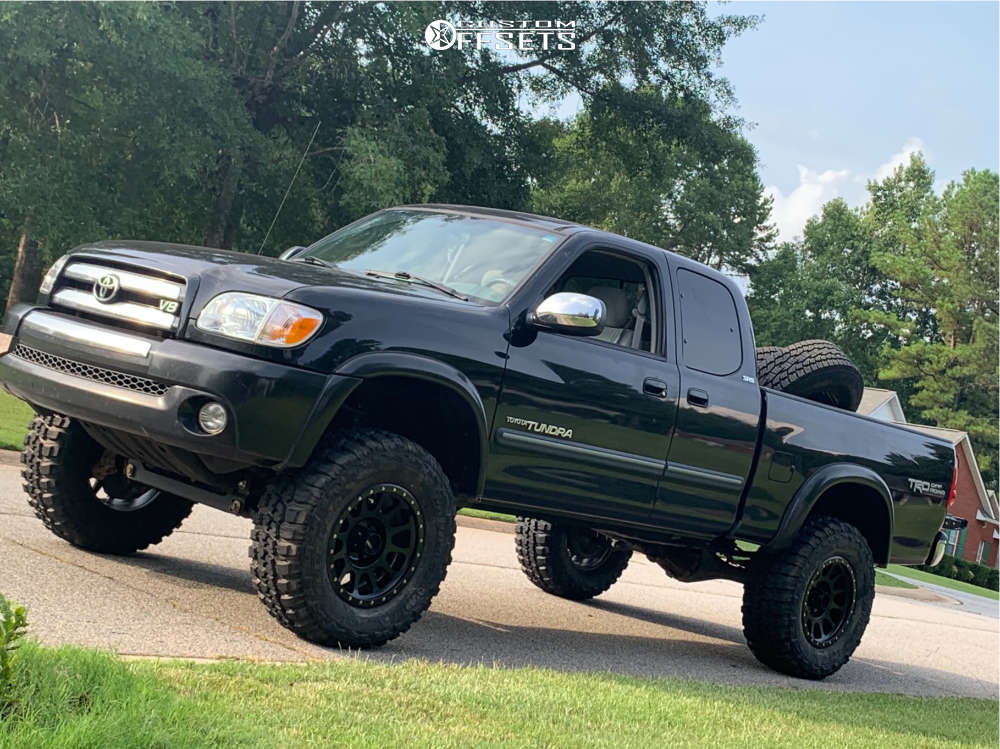 2005 Toyota Tundra with 18x9 -12 Method Nv and 35/12.5R18 Federal Couragia  MT and Suspension Lift 6.5" | Custom Offsets