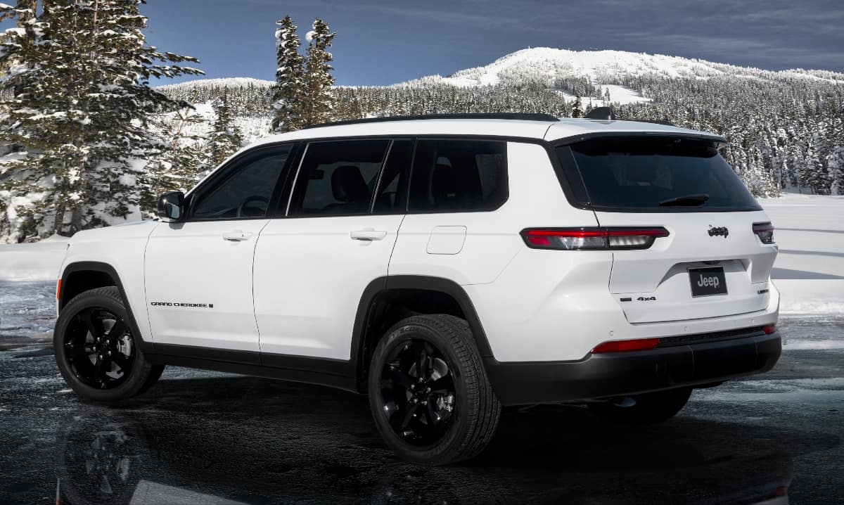 Jeep Introduces All-new 2022 Grand Cherokee L Limited Black Package